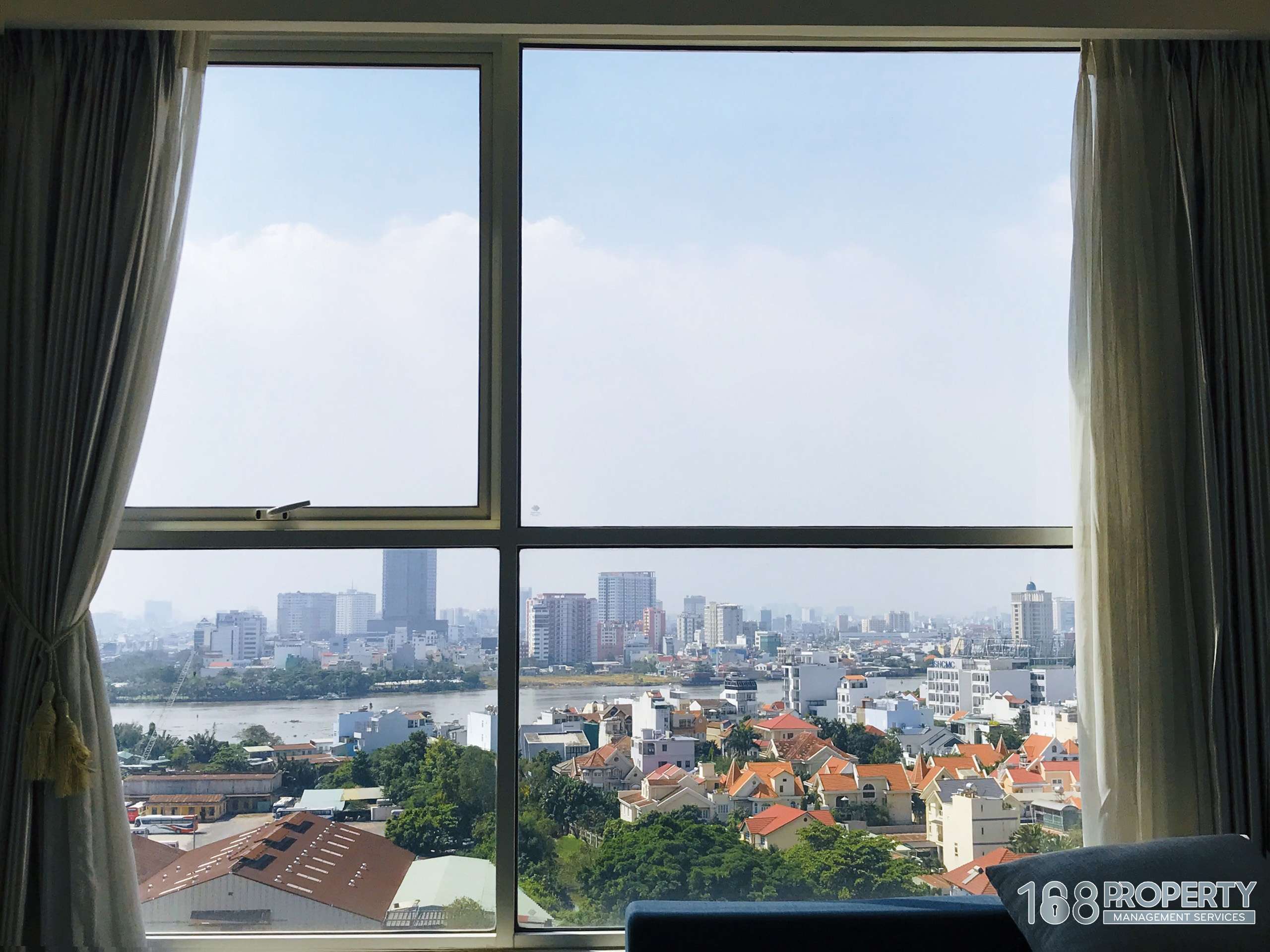 Stunning Landmark 81 view with 02Bedrooms in the heart of Thao Dien Pearl