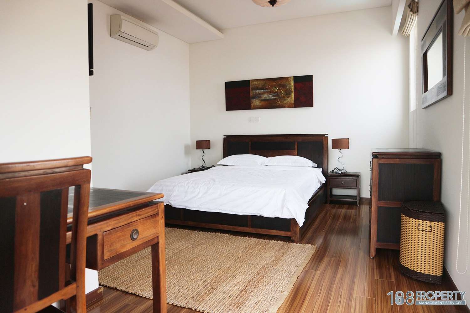 Western style 2 bed apartment 115sqm Riverview for rent short-term in Thao Dien Pearl
