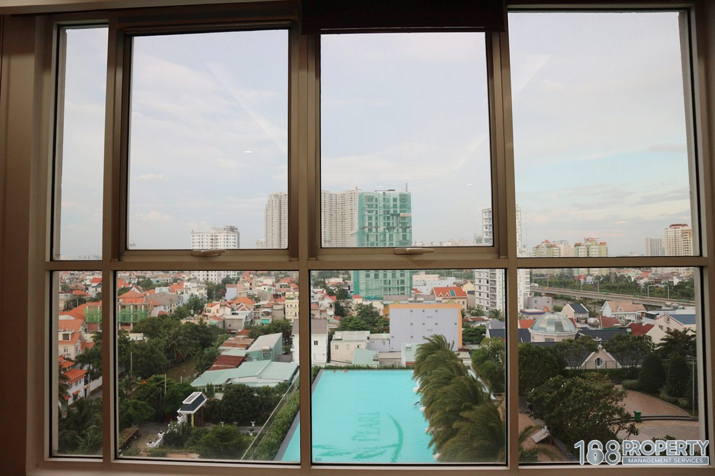 THAO DIEN PEARL 3BEDROOM BASIC FUNISHED FOR SALE- BEAUTIFUL POOL VIEW