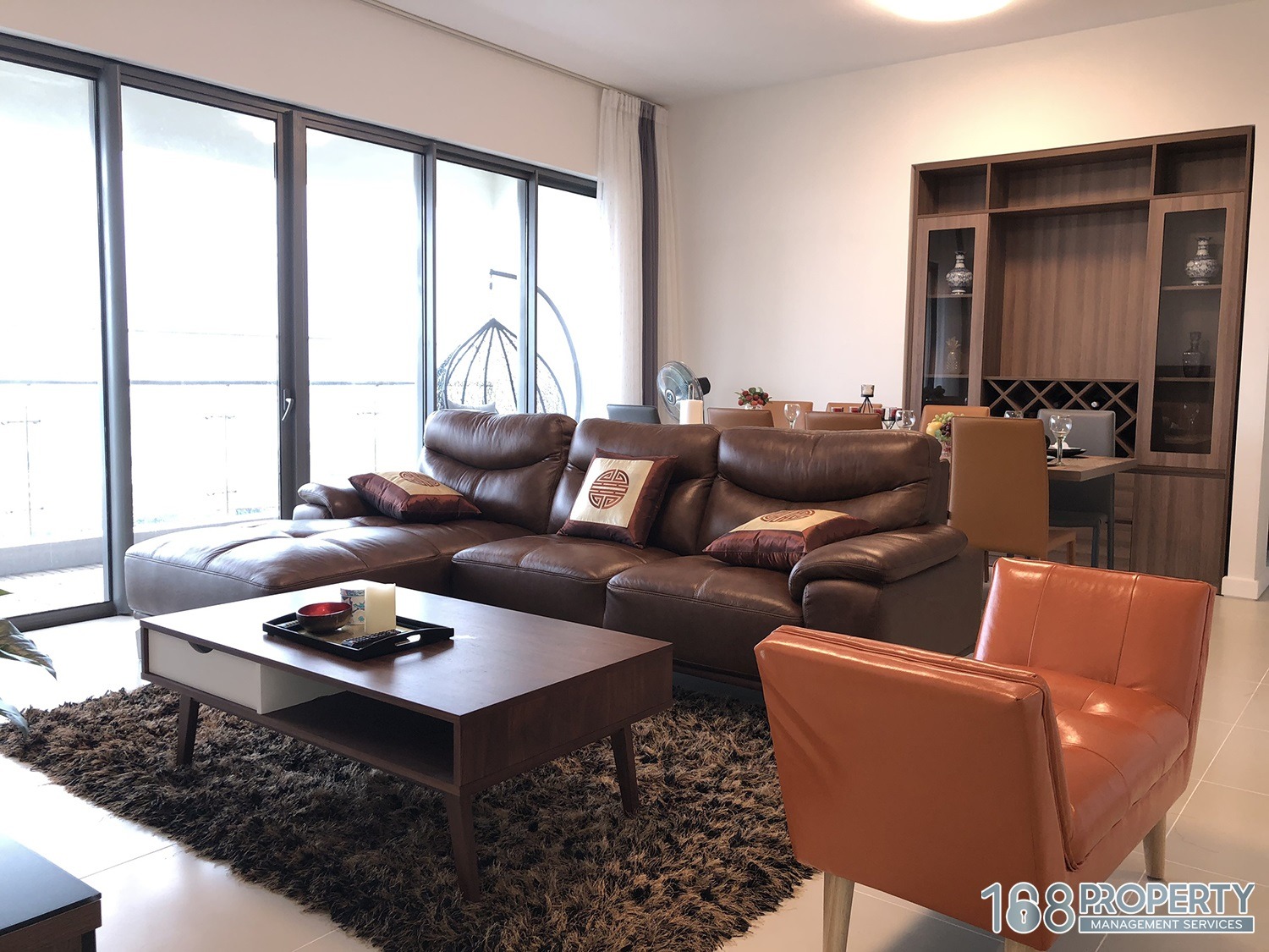 LUXURIOUS STYLE LIFE 04 BEDROOM APARTMENT FOR RENT IN GATEWAY THAO DIEN